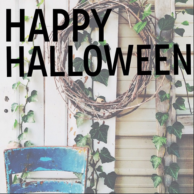 Happy Halloween Springdale!! We hope you guys have a fantastic, chilly day planned out! We encourage you to not drive all over town trying to find "the best" neighborhood to trick or treat at, but instead make YOUR neighborhood the best it can! It starts with you! Don't forget to tag your photos with #teamspringdale!!