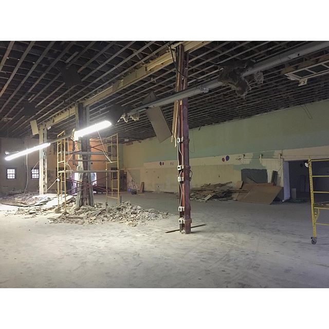 Lots of changes are happening at the old Ryan's buildings downtown! We have NO CLUE what they're turning this into, but seeing the progress is exciting! #teamspringdale